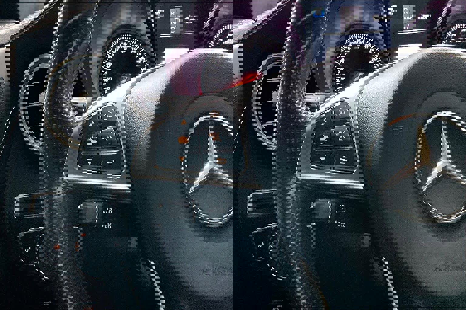 Used 2018 Mercedes-Benz C 300 Coupe image 23