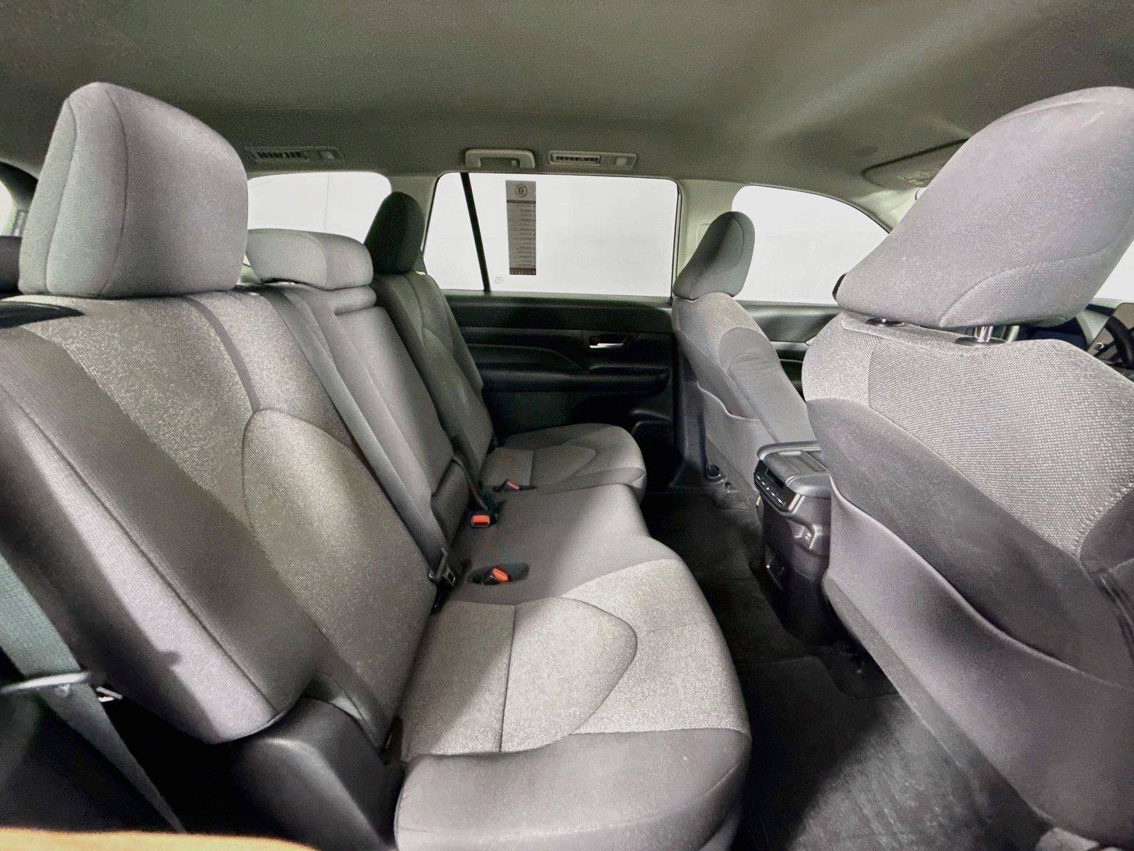 Certified 2025 Toyota Grand Highlander FWD image 40