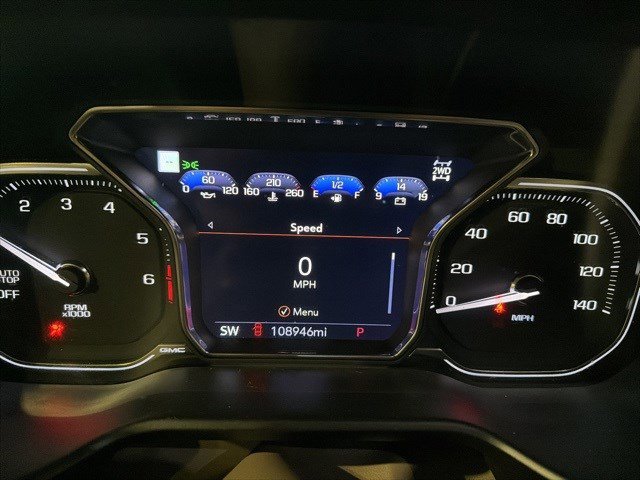 Used 2021 GMC Yukon Denali w/ Denali Premium Package image 15