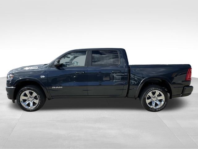 New 2026 RAM 1500 4x4 Crew Cab image 4