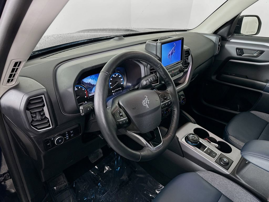 Used 2023 Ford Bronco Sport Outer Banks image 14
