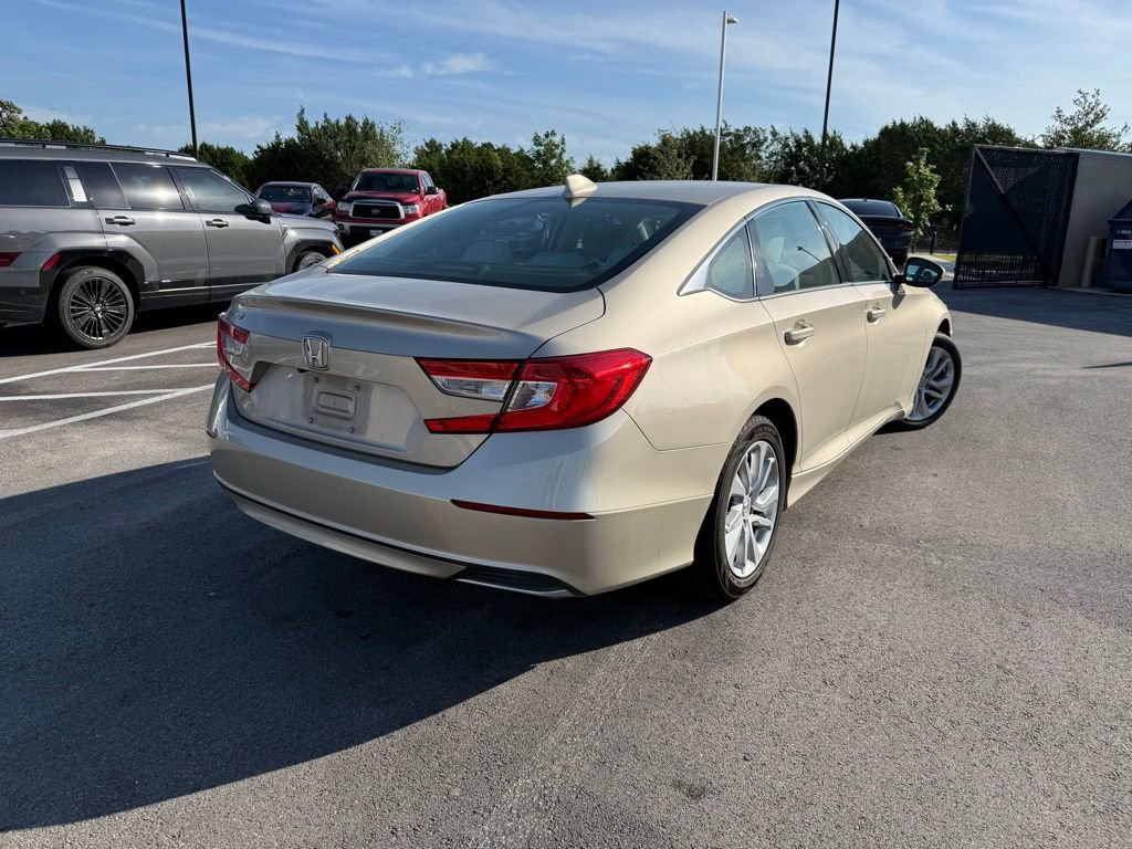Used 2019 Honda Accord LX image 4