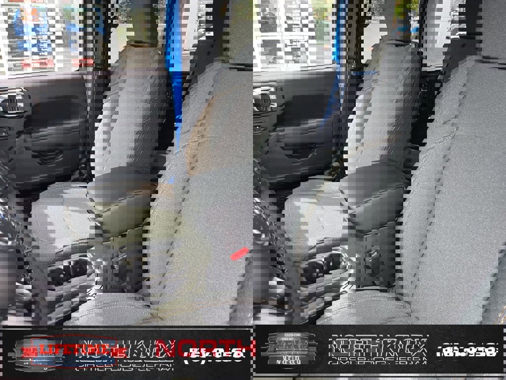 New 2025 Jeep Wrangler Unlimited Sport image 4