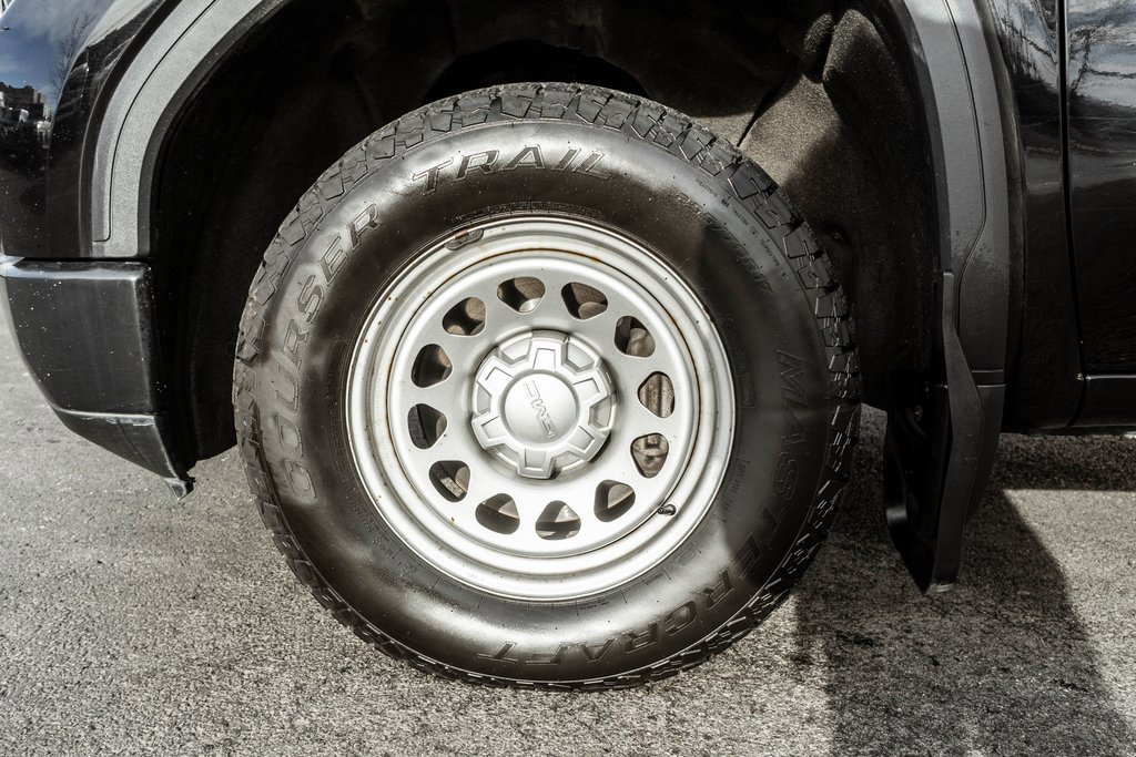 Used 2019 GMC Sierra 1500 4x4 Crew Cab w/ Trailering Package image 34