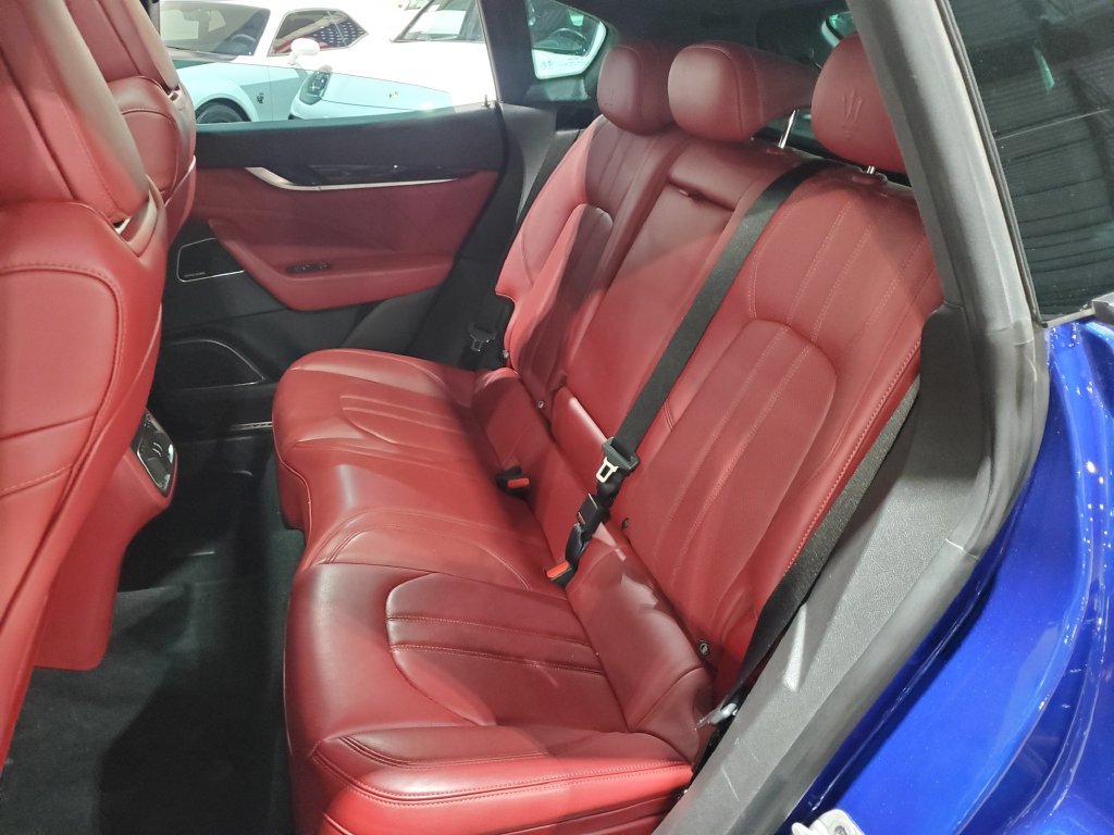 Used 2021 Maserati Levante S GranSport AWD/4WD image 25