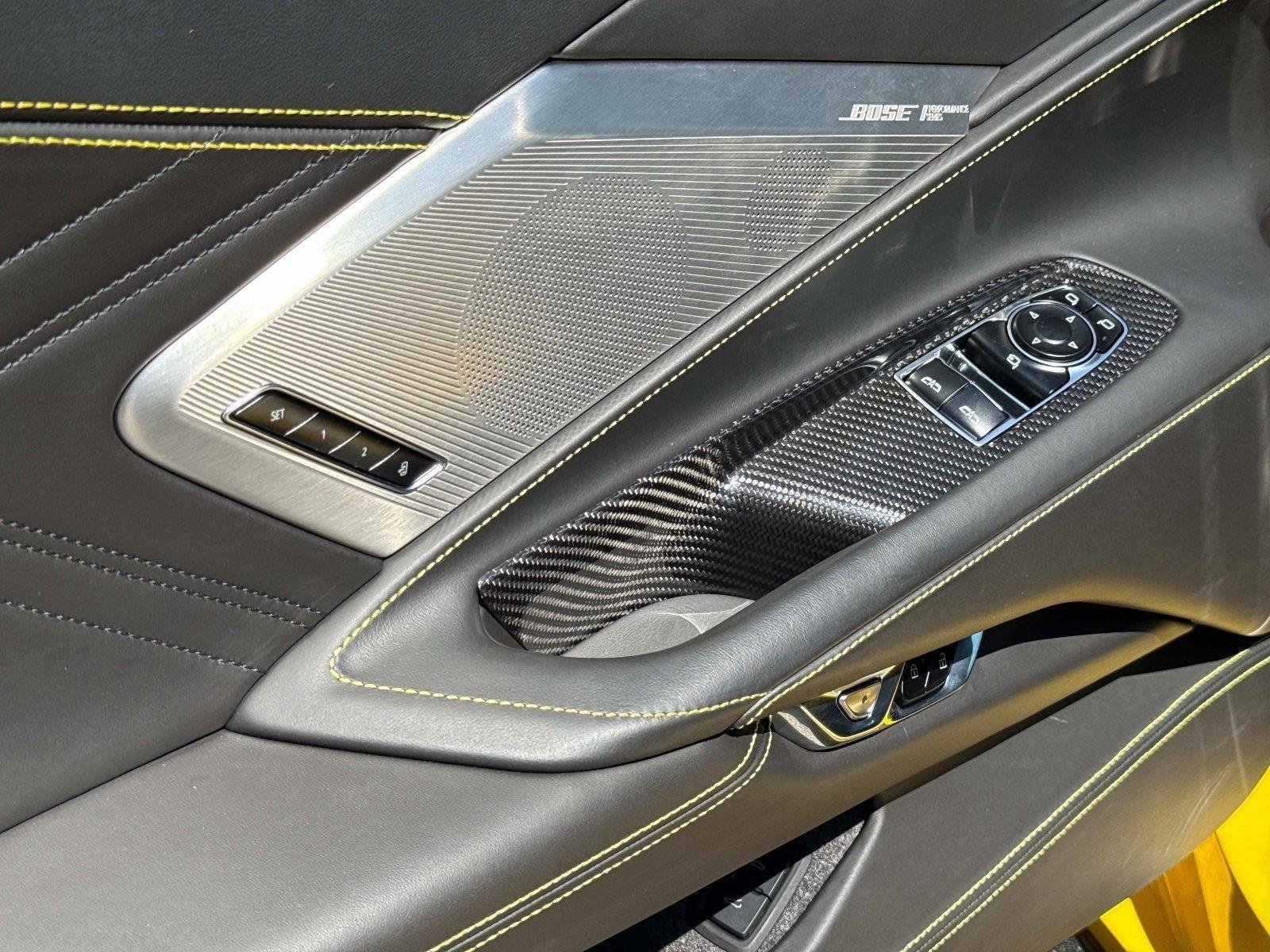 Used 2025 Chevrolet Corvette Z06 RWD image 30