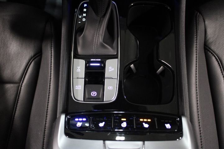 Used 2024 Hyundai Santa Cruz Limited image 31