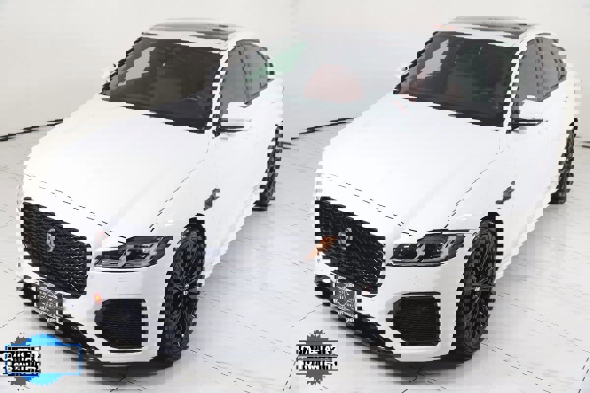 Used 2023 Jaguar XF R-Dynamic SE image 29