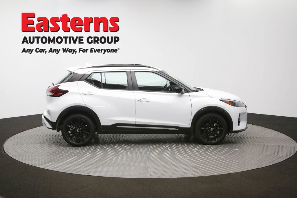 Used 2023 Nissan Kicks SR w/ SR Premium Package image 46
