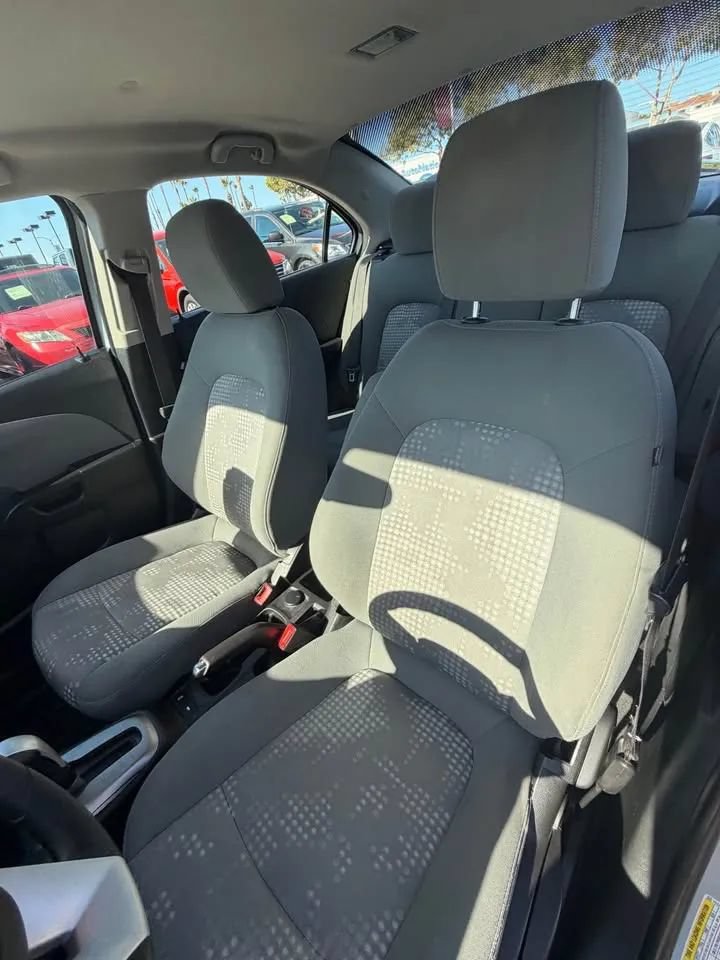 Used 2017 Chevrolet Sonic LS FWD image 7