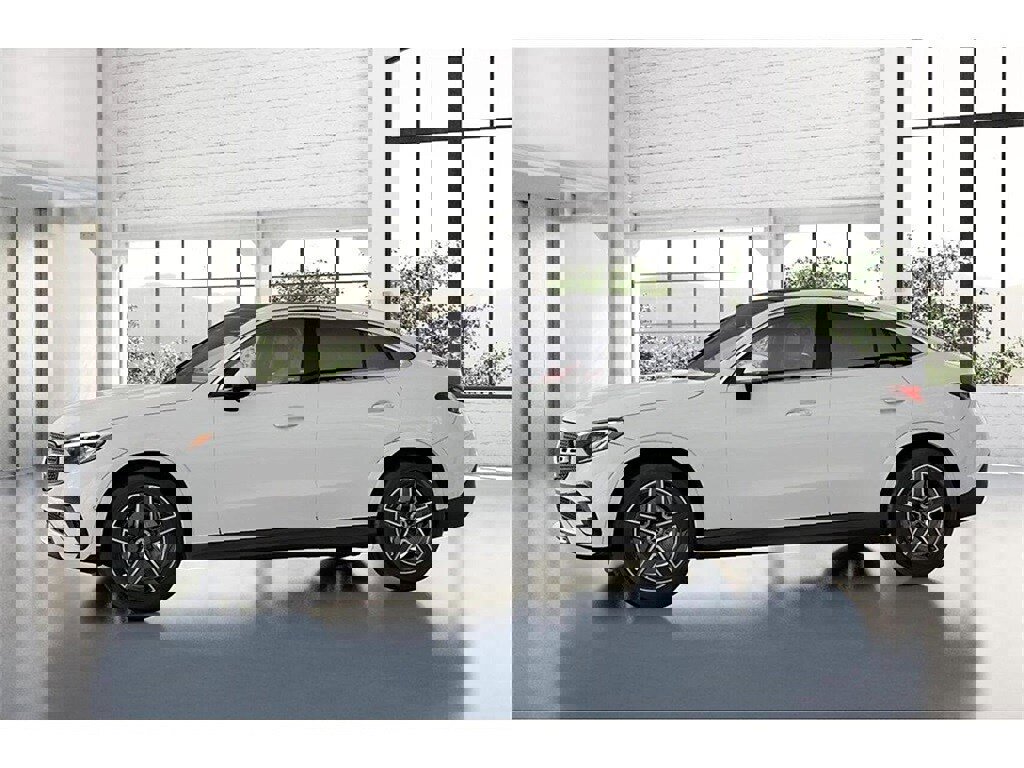 New 2026 Mercedes-Benz GLC 300 4MATIC image 36