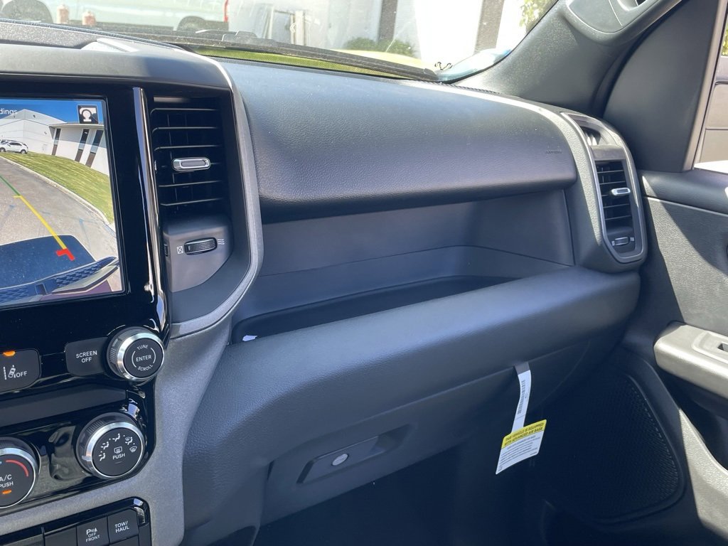 New 2026 RAM 1500 Classic Warlock image 28