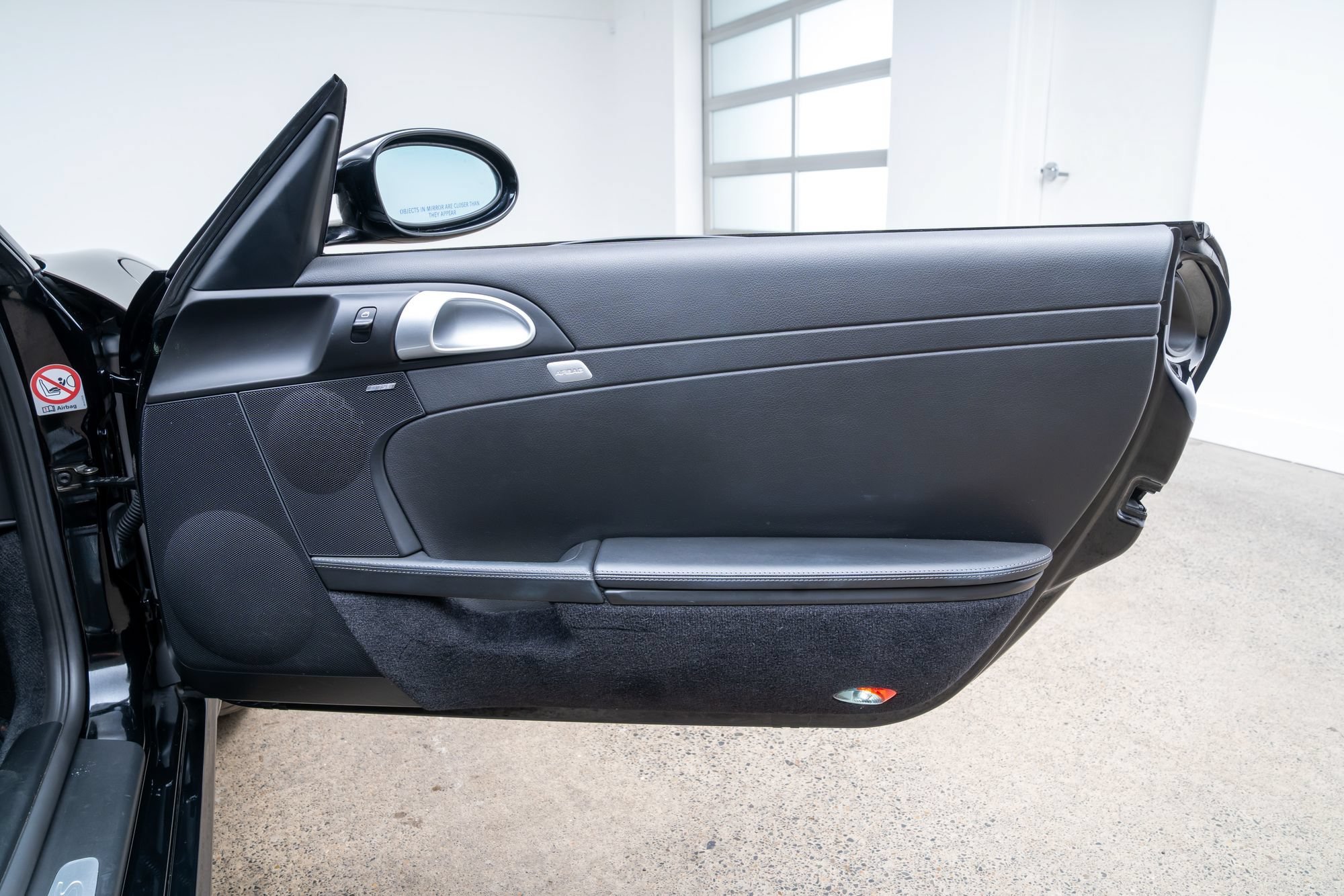 Used 2006 Porsche Cayman S RWD image 18