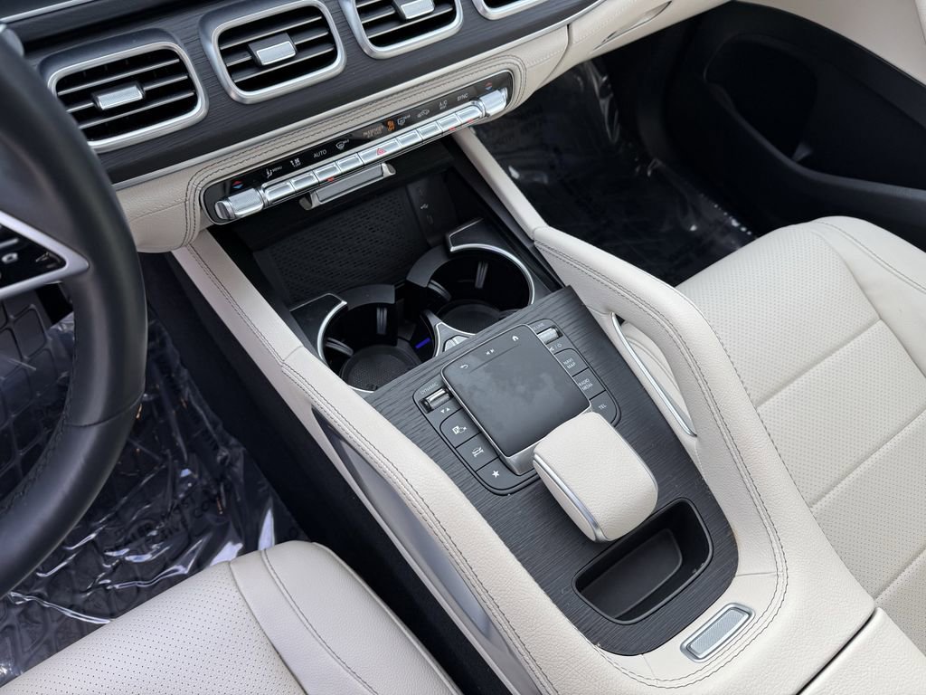 Used 2024 Mercedes-Benz GLE 450 4MATIC image 32