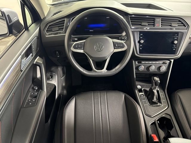 Used 2024 Volkswagen Tiguan Wolfsburg Edition image 19