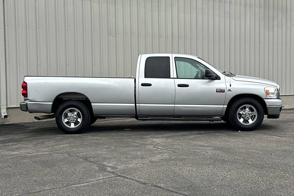 Used 2009 Dodge Ram 2500 Truck SLT w/ Trailer Tow Group RWD image 2
