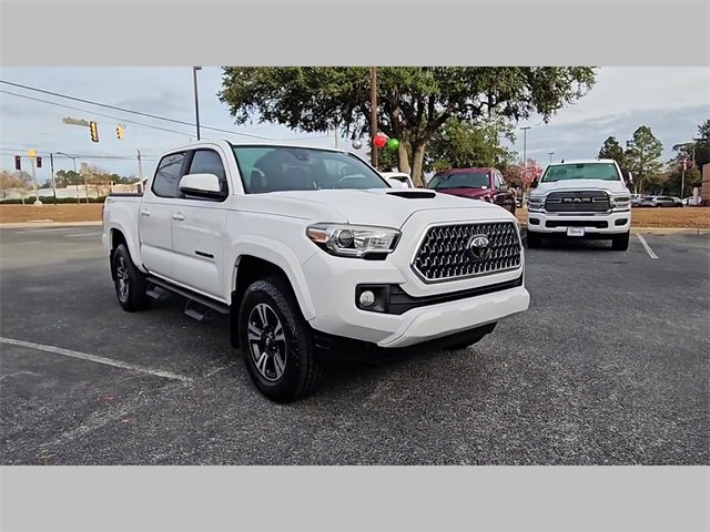 Used 2019 Toyota Tacoma TRD Sport image 19