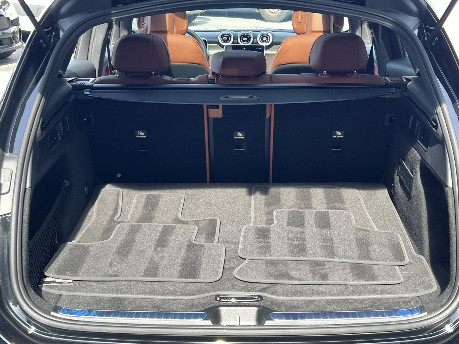 Certified 2026 Mercedes-Benz GLC 300 4MATIC image 31