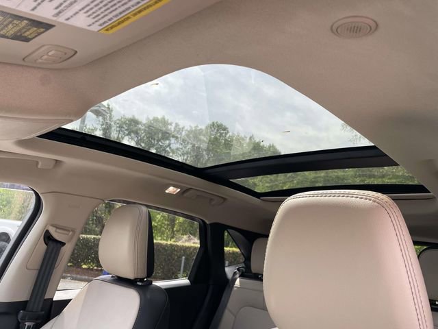 Certified 2020 Ford Escape Titanium image 7
