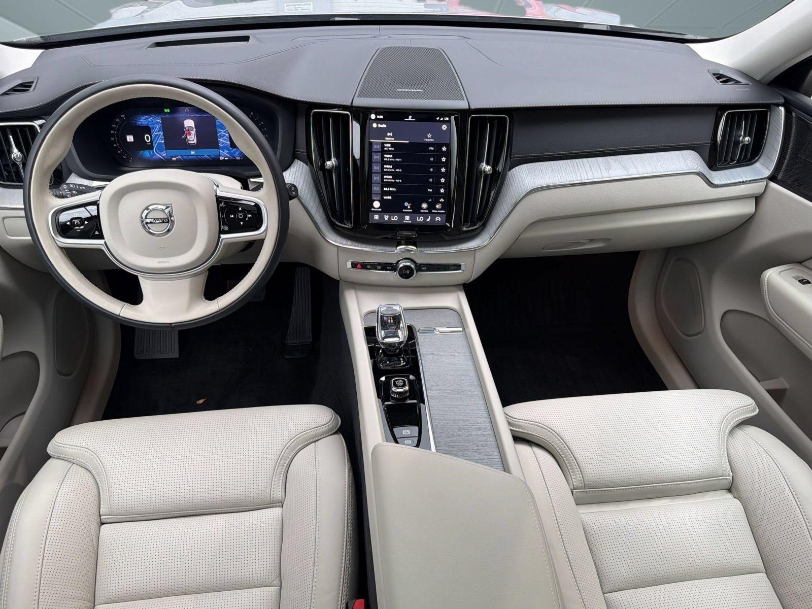 Used 2025 Volvo XC60 B5 Ultra w/ Protection Package Premier AWD/4WD image 14
