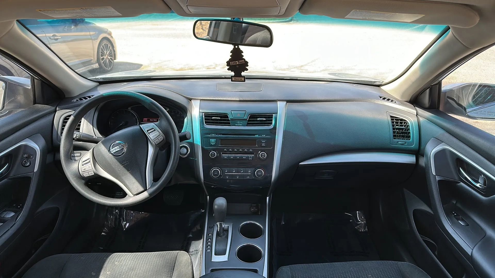 Used 2015 Nissan Altima 2.5 S w/ Power Driver Seat Package image 25