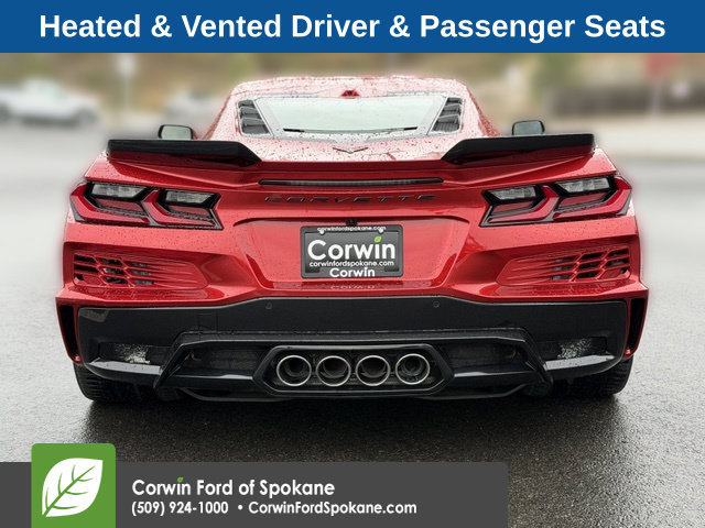 Used 2025 Chevrolet Corvette Z06 RWD image 14
