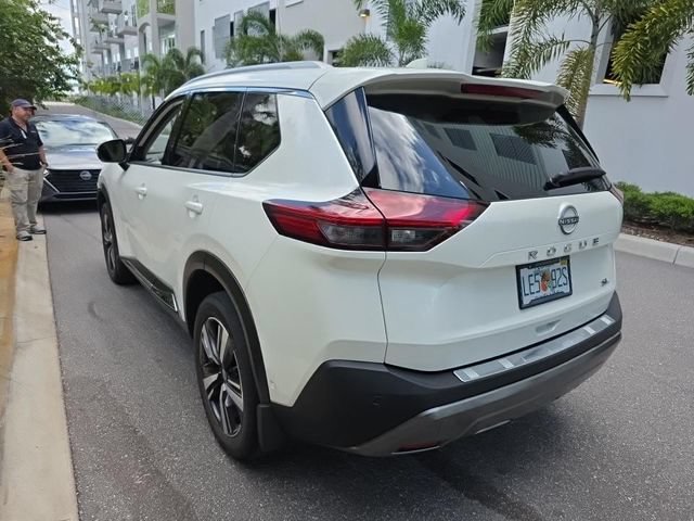 Used 2023 Nissan Rogue SL w/ SL Premium Package FWD image 8