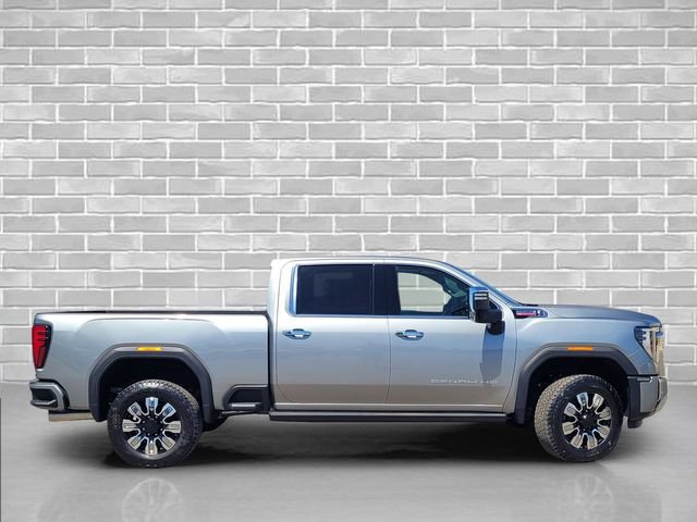 New 2026 GMC Sierra 2500 Denali w/ Denali Reserve Package AWD/4WD image 4