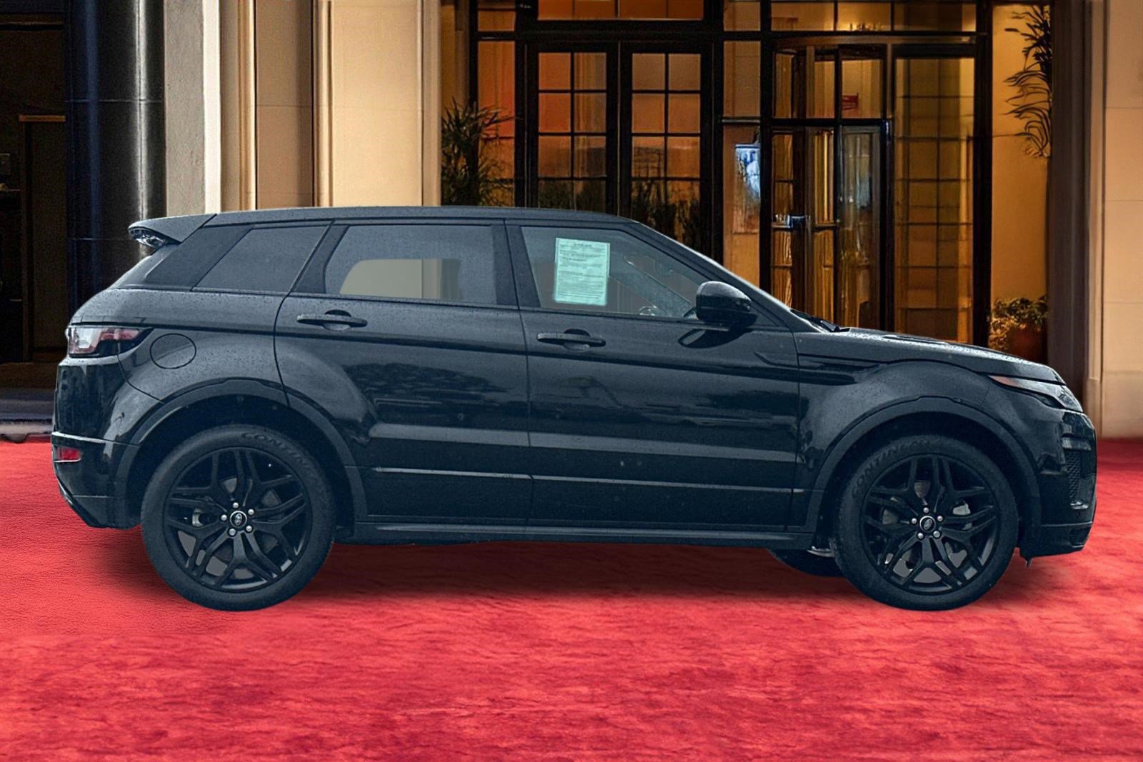 Used 2019 Land Rover Range Rover Evoque HSE Dynamic AWD/4WD image 7