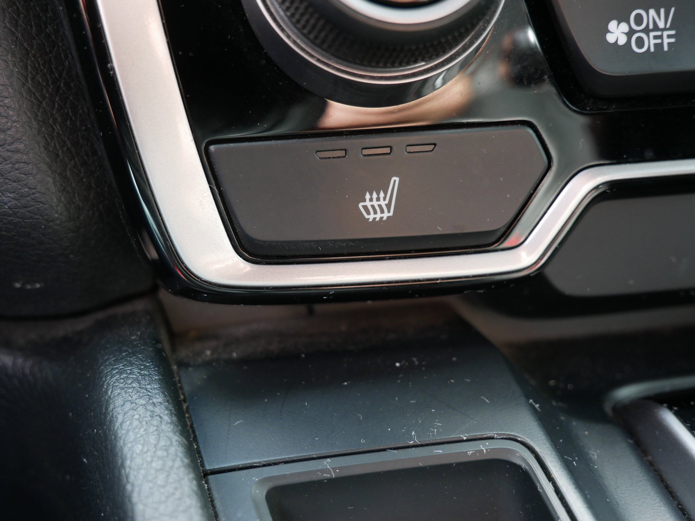 Used 2017 Honda CR-V EX-L image 31