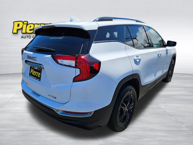 Used 2024 GMC Terrain AT4 w/ Tech Package AWD/4WD image 5