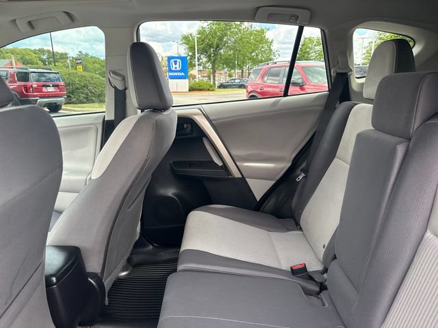 Used 2013 Toyota RAV4 XLE AWD/4WD image 20