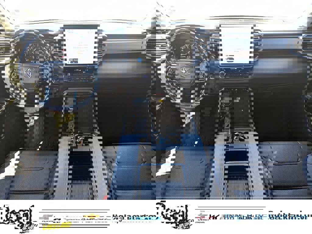 Used 2023 Toyota Tundra Limited image 10