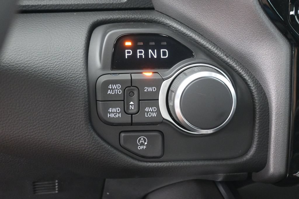 New 2026 RAM 1500 Big Horn AWD/4WD image 18