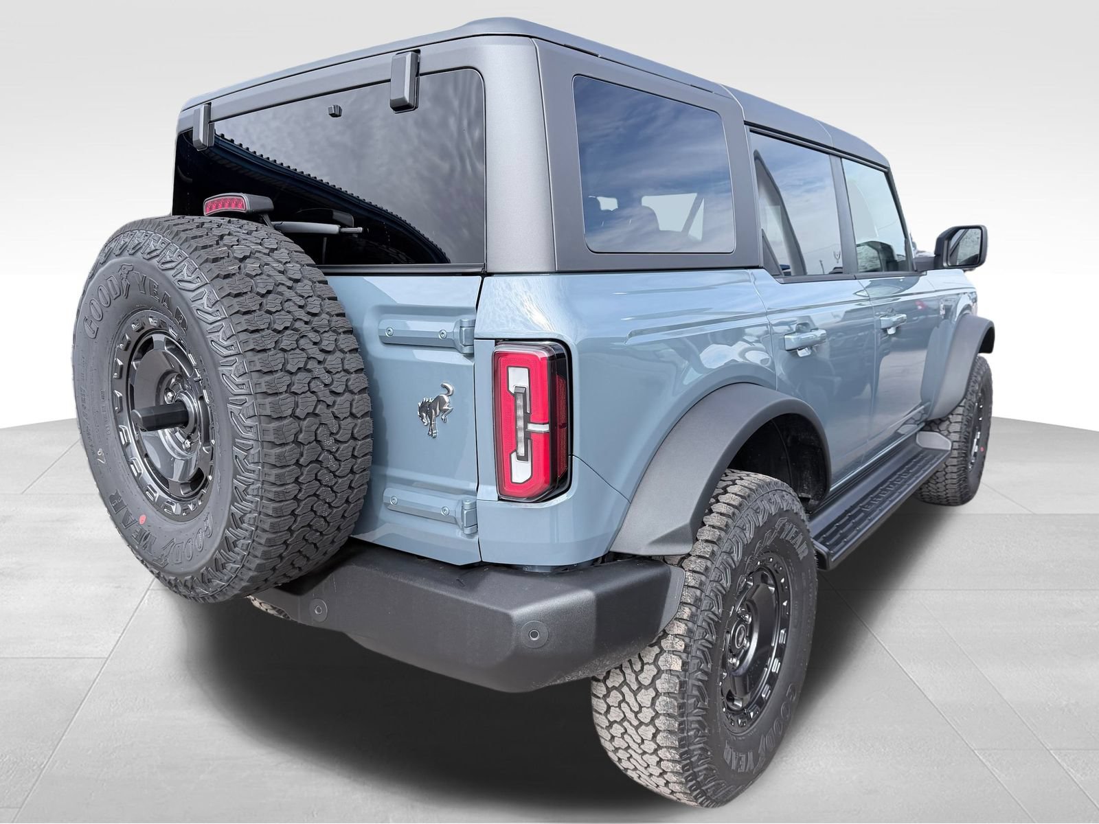 New 2025 Ford Bronco Outer Banks w/ Sasquatch Package image 29