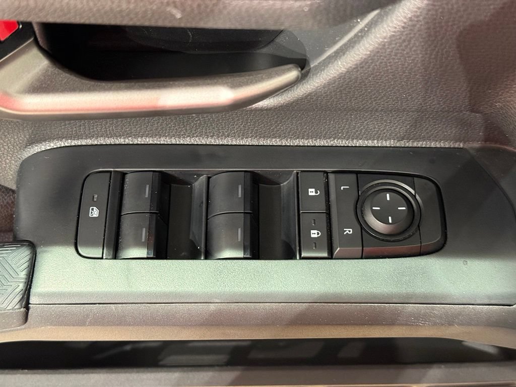 Certified 2026 Toyota Tacoma TRD Off-Road AWD/4WD image 15