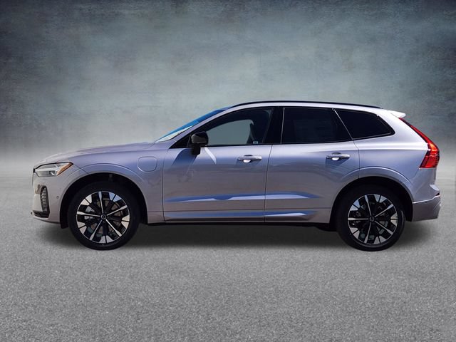 New 2026 Volvo XC60 T8 Plus w/ Climate Package AWD/4WD image 4
