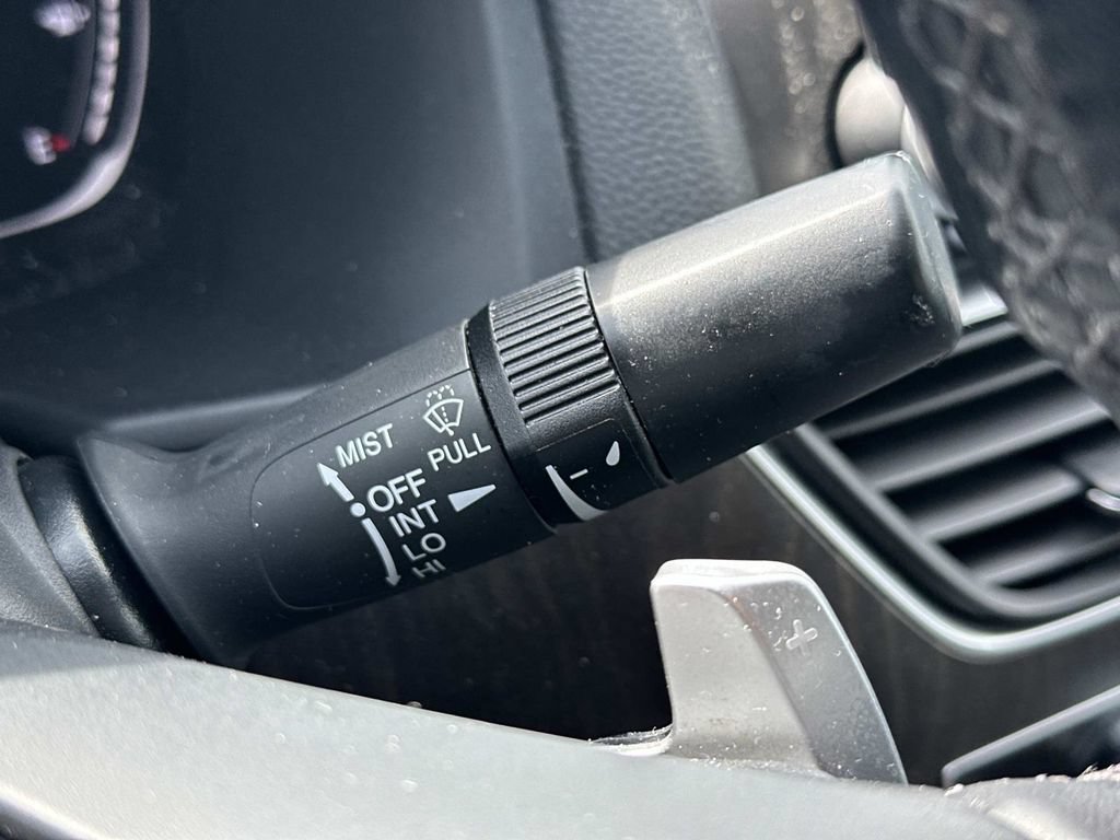 Used 2018 Honda Accord EX-L image 24