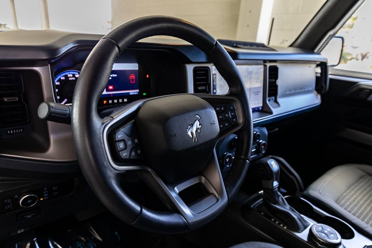 Used 2023 Ford Bronco Outer Banks w/ Sasquatch Package image 19