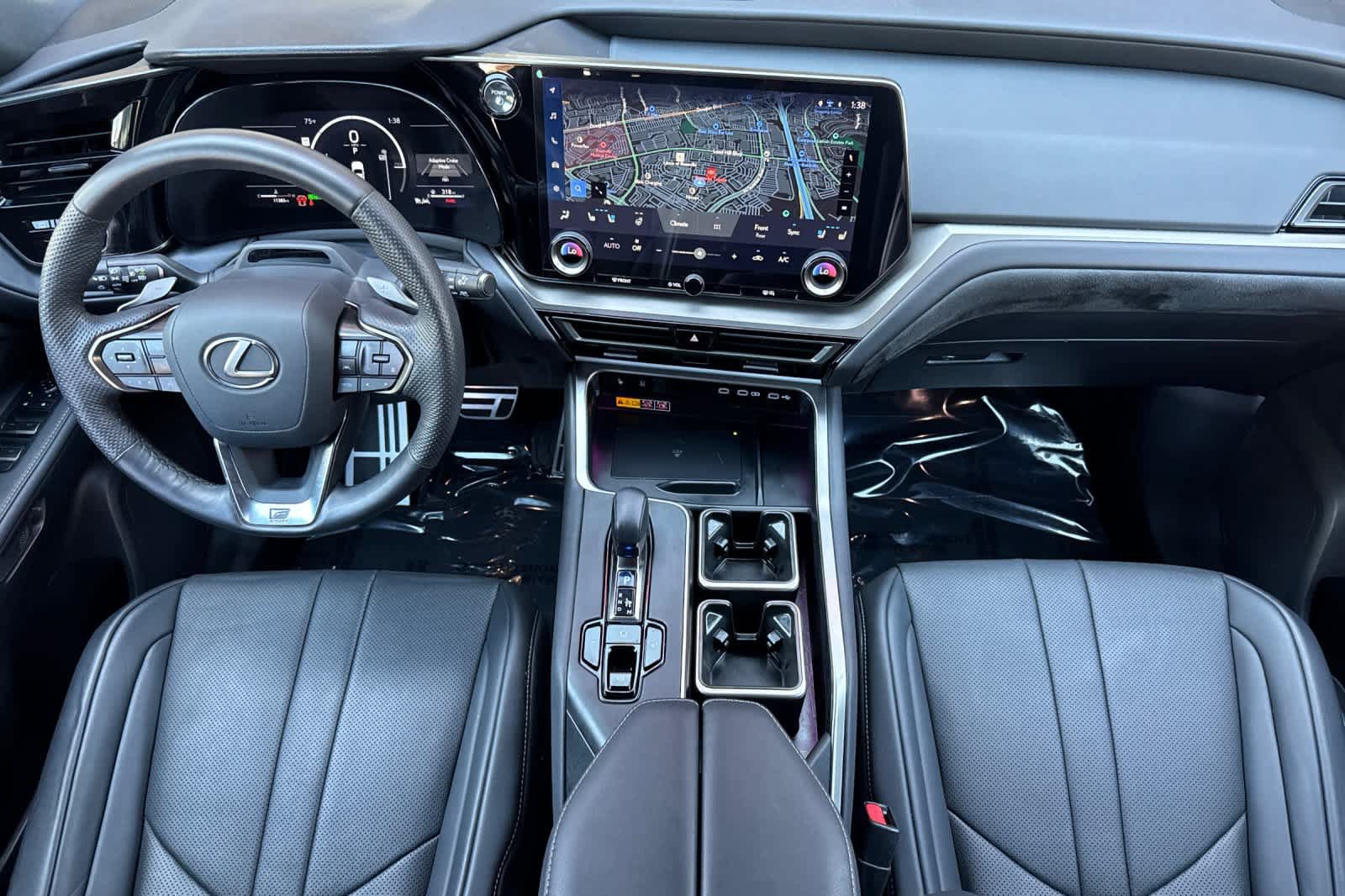 Used 2026 Lexus TX 500h AWD w/ Technology Package image 3