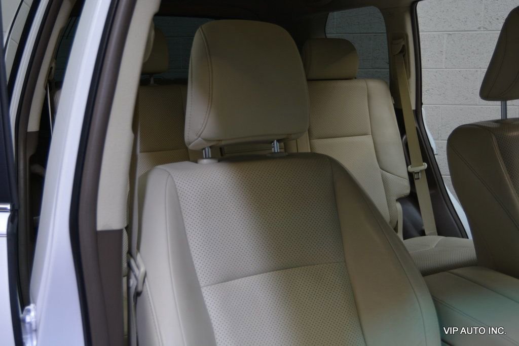 Used 2011 Lexus GX 460 Premium image 14