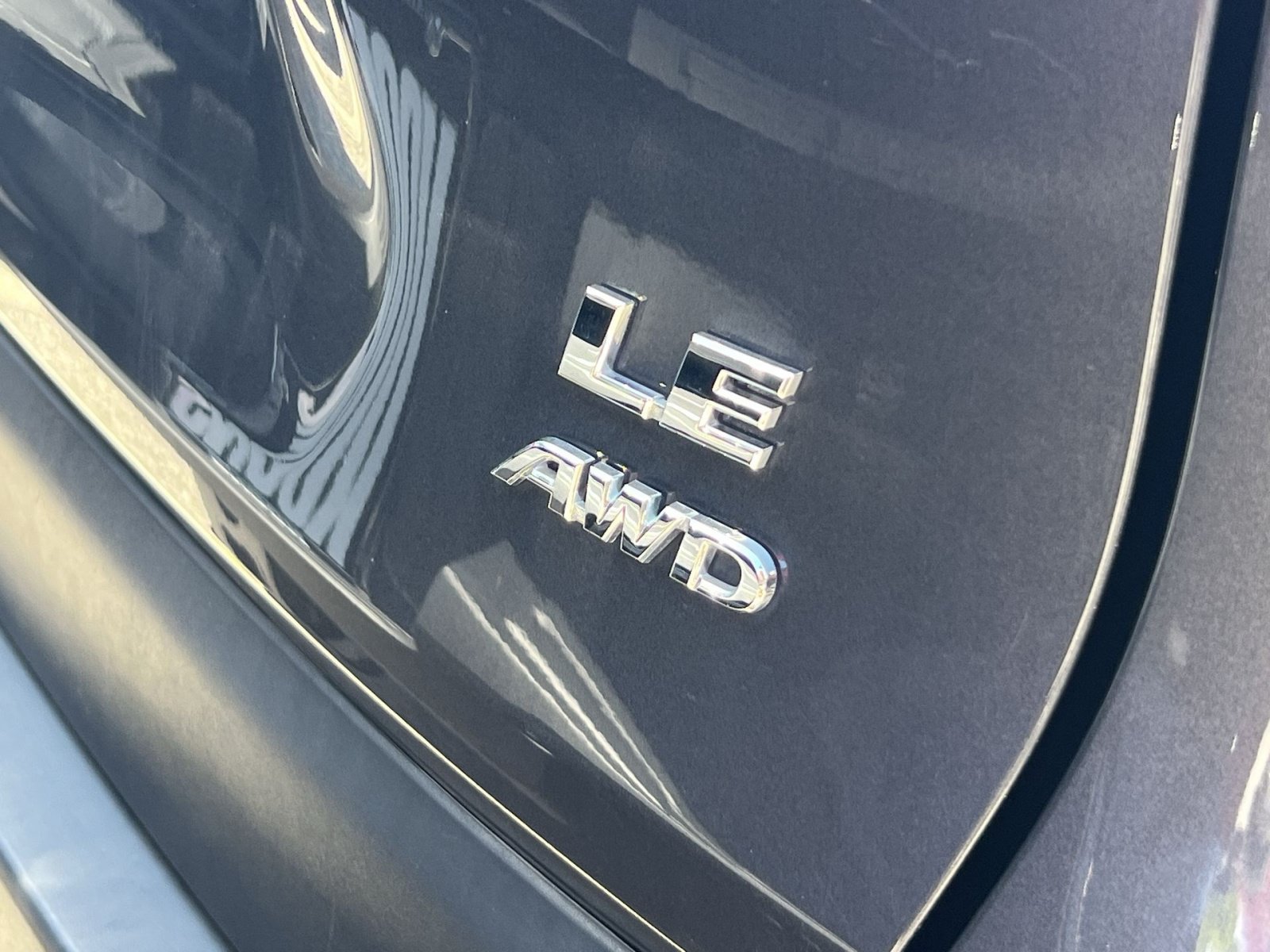 Used 2025 Toyota RAV4 LE AWD/4WD image 22