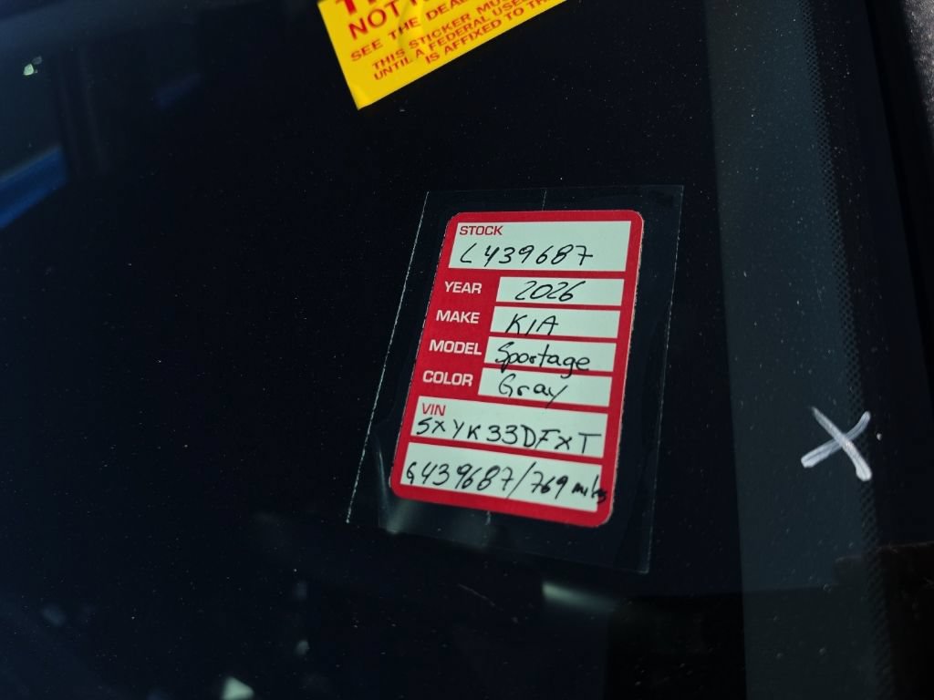 Used 2026 Kia Sportage EX FWD image 7