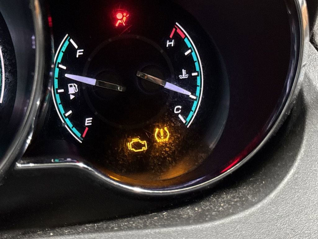 Used 2011 Chevrolet Malibu LT image 45