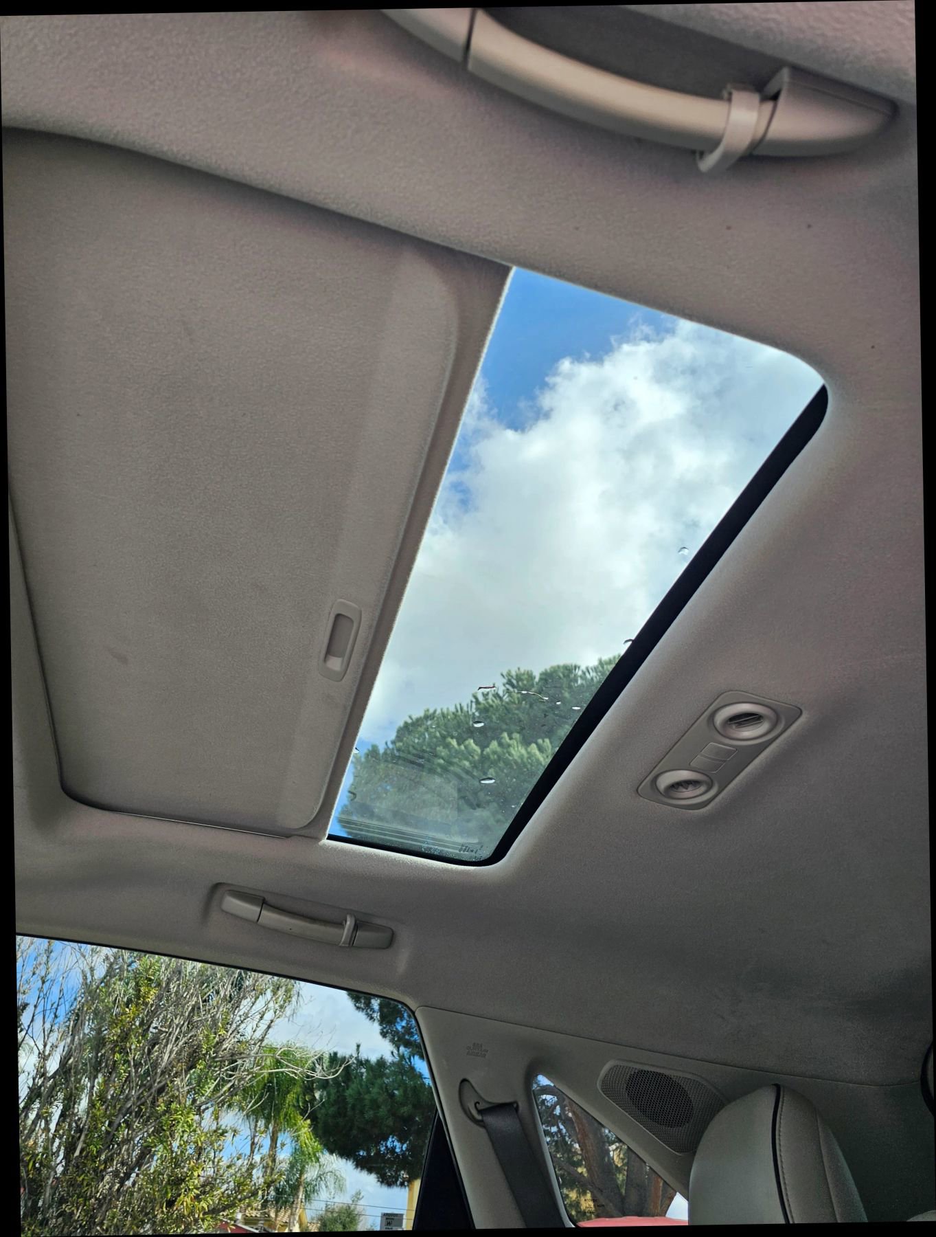 Used 2011 Toyota Venza Wagon 4D w/ Premium Pkg #2 image 35