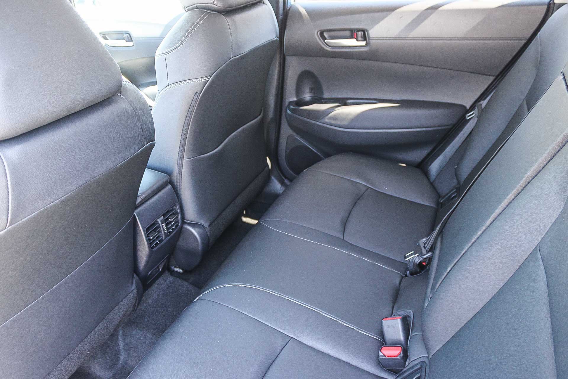 New 2026 Toyota Corolla Cross XLE FWD image 20