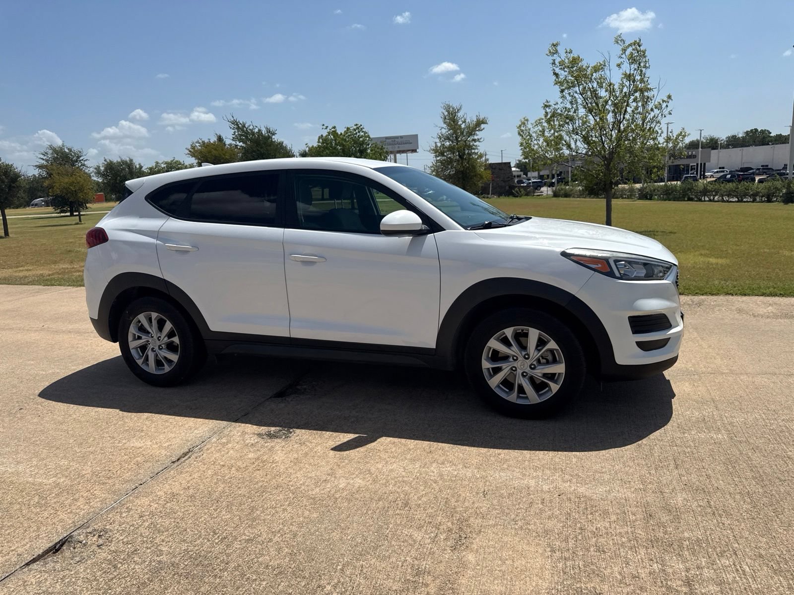 Used 2020 Hyundai Tucson SE w/ Cargo Package FWD image 10