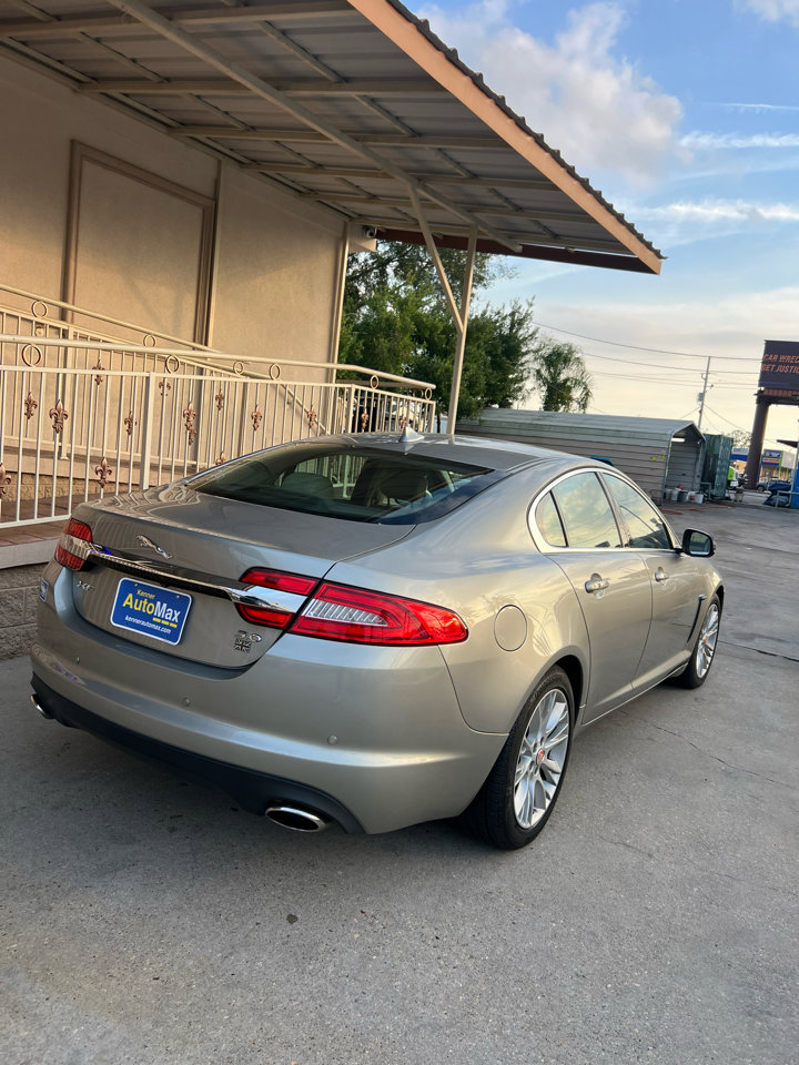 Used 2013 Jaguar XF 3.0 w/ Premium Pkg image 3