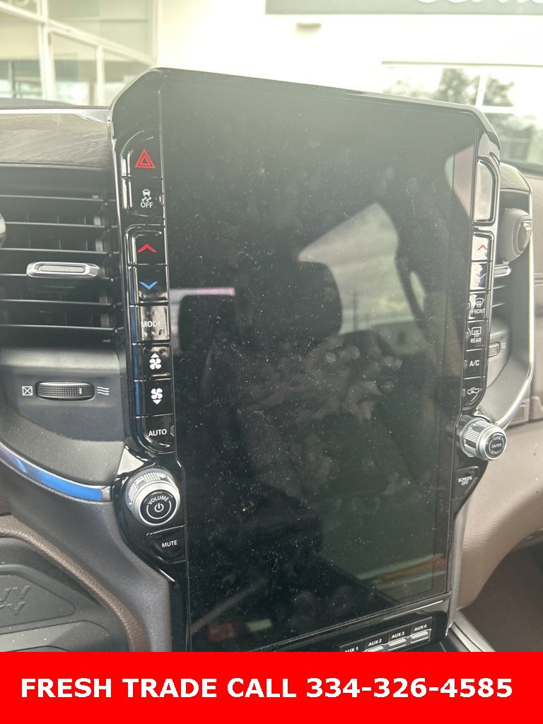 Used 2025 RAM 2500 Laramie image 12