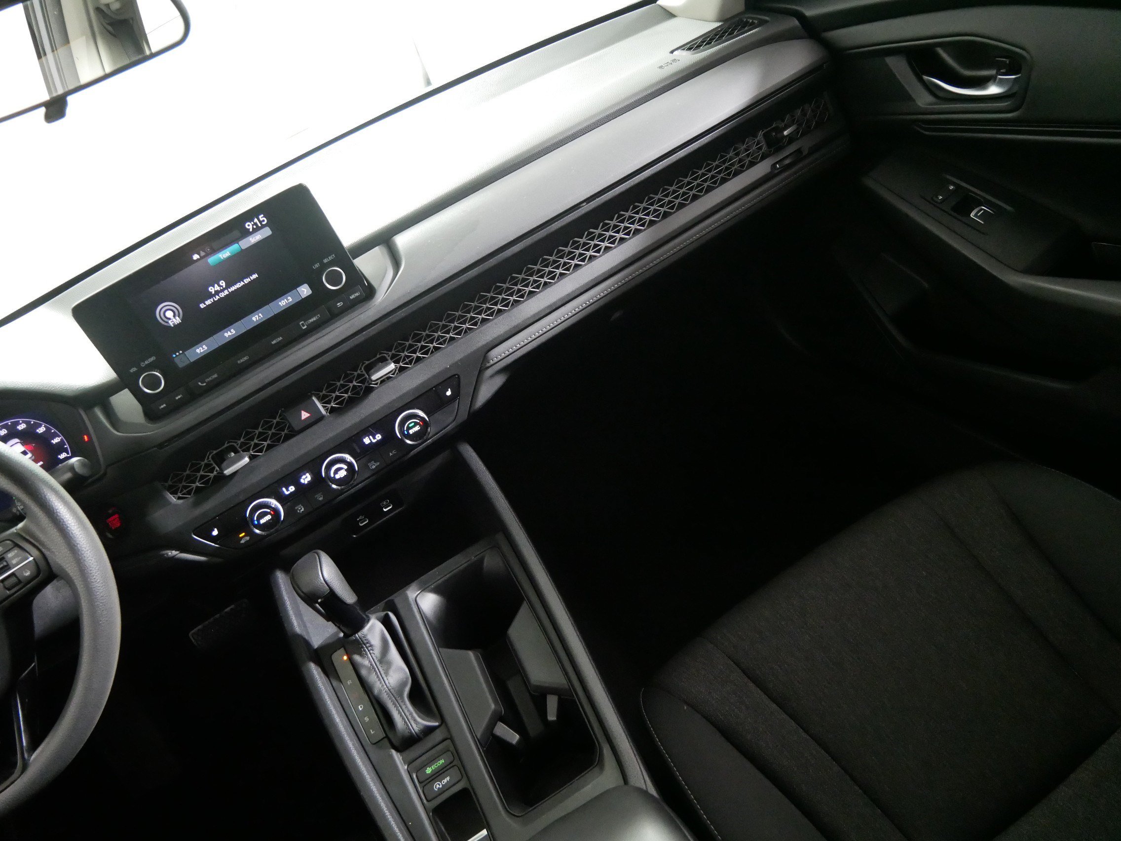 Used 2024 Honda Accord EX image 11